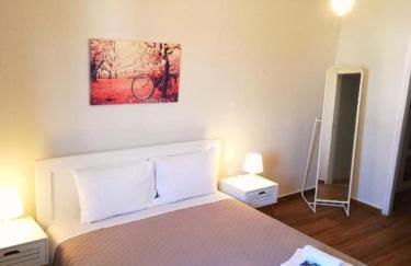 Comfortable Apartment Close to the Airport - Photo 1