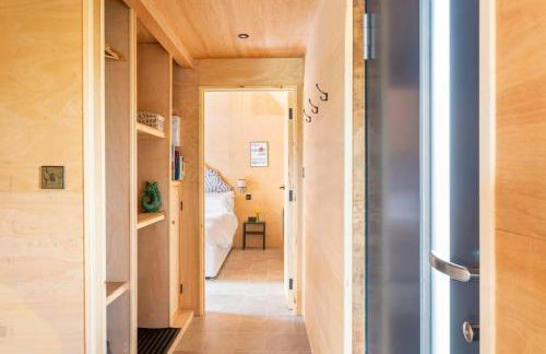 Cabin with a spectacular outlook - Photo 4