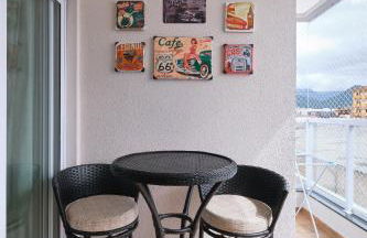 2 QUARTOS com Churrasqueira na Varanda, Piscina, Garagem interna, WiFi 500mbps, Ar Condicionado e Telas de Proteção - Foto 11