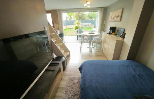 Havre de Paix avec Jardin privatif et Parking Gratuit à 15 min de Versailles - Foto 12