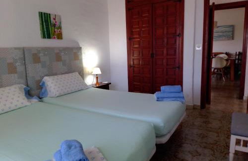 Villa at seafront with private garden-655 - Foto 10