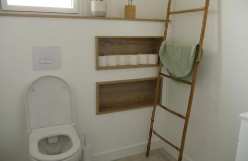 Logement à 100m du virage d'Arnage- Circuit des 24h du Mans - 6 personnes - Photo 9