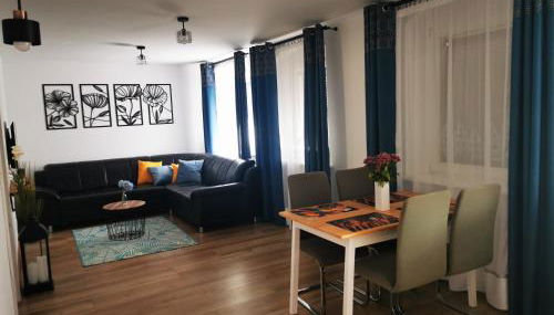 Under the Hill 2 - Foto 2