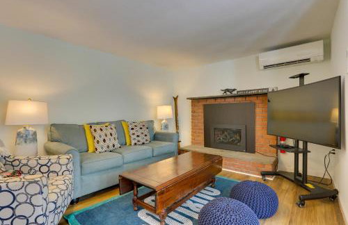 Woodstock Getaway with Hot Tub about 2 Mi to Dtwn! - Foto 28