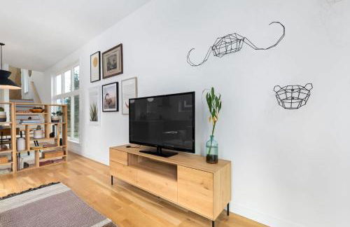 Modern Amenities Downtown - Raleigh Craftsman - Foto 9