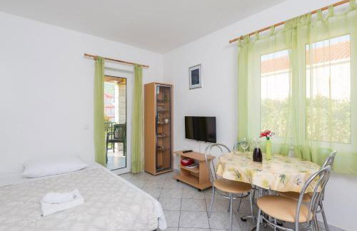 Apartments Maestral - Photo 10