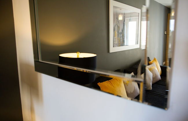 Velvet 1-bedroom Apartment The Clockhouse, Hoddesdon - Photo 24