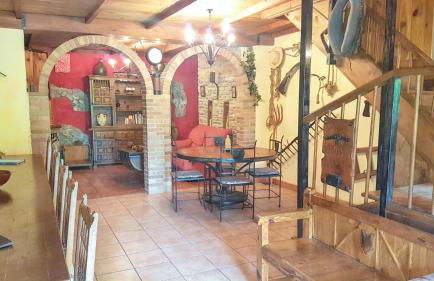 Spacious villa with private pool in La Puebla de Castro - Foto 4