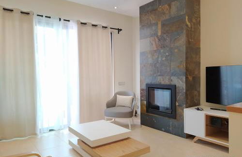 Cozy villa with pool and Barbecue - Foto 8