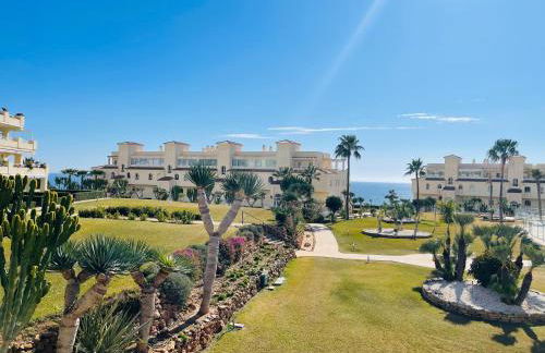 La Cala gorgeous 2 bedroom apartment with stunning gardens, pools and sea views - Photo 65