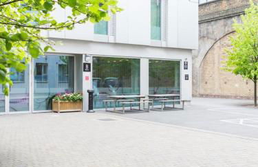 For Students Only Chapter South Bank in London - Foto 16