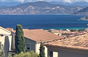 Superbe T2 avec grande terrasse et vue mer Résidence Isola Céleste - Foto 4