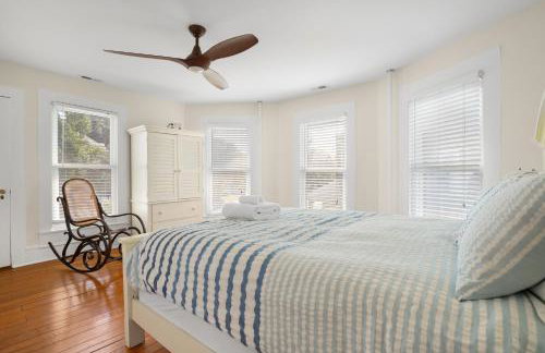 Oyster Shack - true gem in heart of downtown! - Foto 33