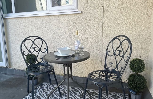 Fabulous Apt in the Heart of Victorian Llandudno - Photo 23