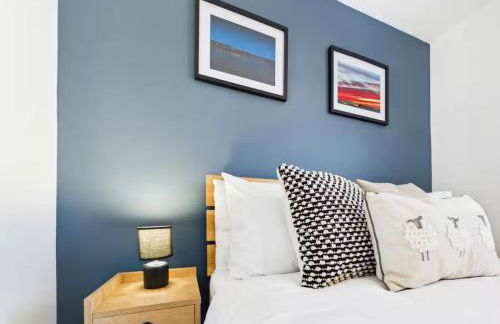 2 Bed Home Port Talbot - Perfect For Contractors & Families - Photo 27