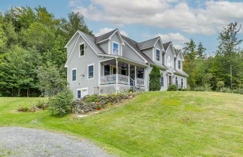 Meriden Village of Plainfield Home with Backyard - Foto 1