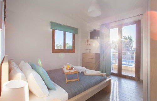 Family seaside Kladissos Villa with private heated pool! - Photo 34