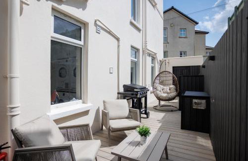 111 By Mayfair - Luxurious 12 Bedroom House, Portrush - Foto 73