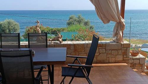 Thalassa Beach front villa - infinite sea view - Foto 3