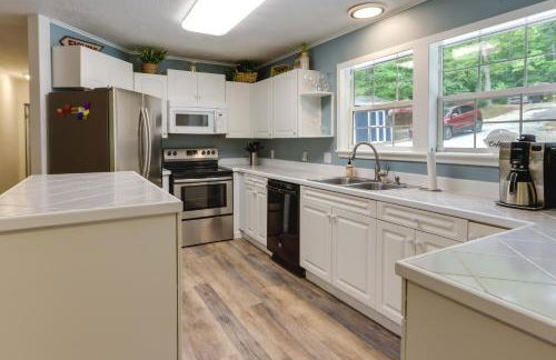 Dock and Screened Porch Lake of the Ozarks Getaway! - Foto 6