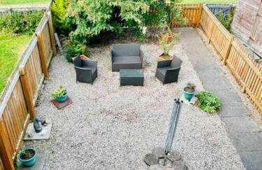 Spacious 2 Bedroom Home in Picturesque Cullen - Foto 19