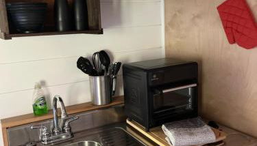 Tiny one house at Yosemite Gateway - Foto 5, stove, pet friendly, toaster, minibar