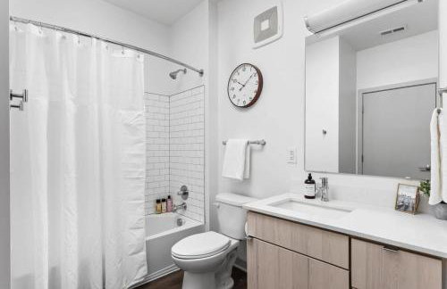 CozySuites at 747 Apts - Foto 44