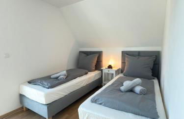 Neu! Exclusives City-Apartment - Fußbodenheizung, Regendusche, Waschmaschine - Foto 6