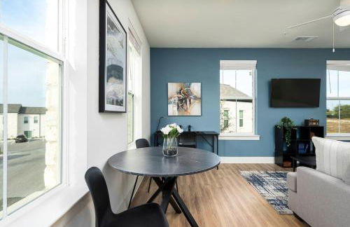 Sleek Stylish Apartment in Prime Location - Foto 5