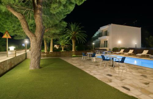 Nefeli Studios - Photo 44