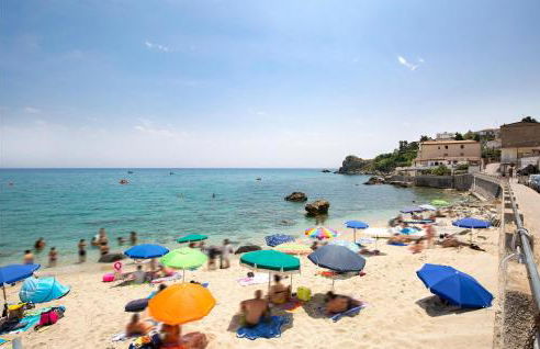 Amazing Home In Staletti With Wifi - Foto 48