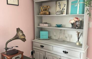 The Twin Flats, Audrey and Far East Escape - Foto 16