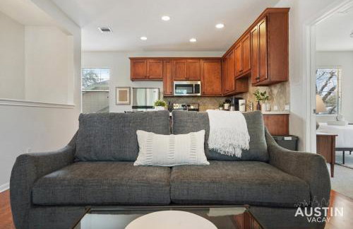 Beautiful King Accommodations, Luxury Linen, and Washer and Dryer - Foto 10