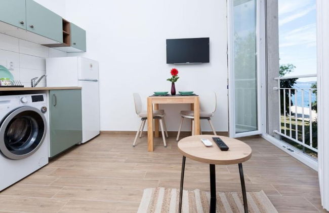 Romantic Studio in Zadar With City and Garden Views - Photo 9