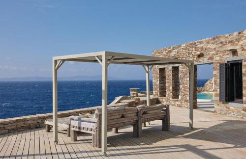 5 bedroom villa with pool, sunset views, direct access to the sea - Foto 19