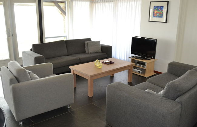 Stylish Thatched Villa with 2 Bathrooms near Giethoorn - Photo 4