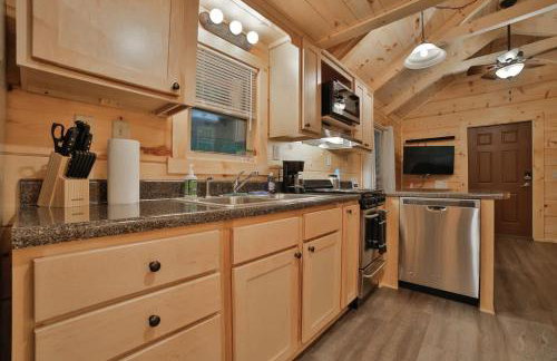 Nana Cabin Tiny Log Home Comfort In Rustic Bliss - Foto 9