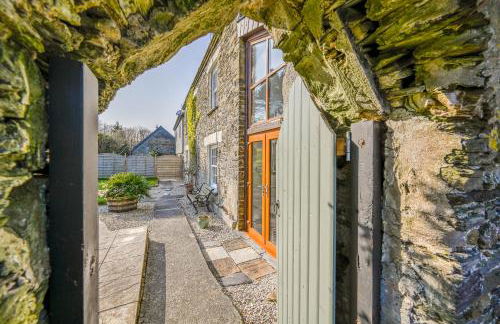 Polean Farm Old Farmhouse - With Large Jacuzzi, Games Room, Near the Sea and with Free Access to a Nearby Pool - Foto 24