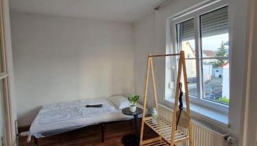 Schöne Wohnung mit 6 Einzelbetten, geeignet für Monteure - Foto 3