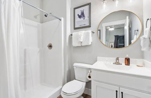 Private Hot Tub, Lake View, 48400 of Free Daily Tickets, Unique Floor Plan! - Foto $