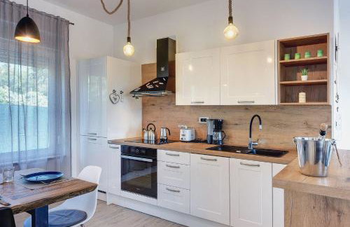 Villa mit privatem Pool nur wenige Minuten von den Stränden - Foto 10