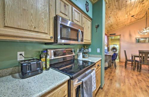 3 Mi to Fool Hollow Lake Cozy Cabin with Deck - Foto 10