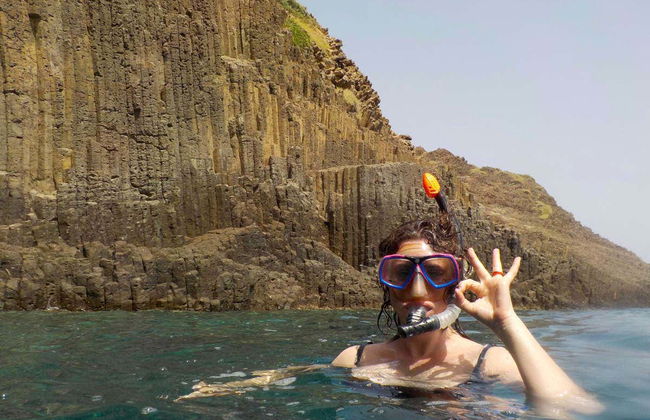 Tour de catamarã por Milos e Poliegos - Foto 2