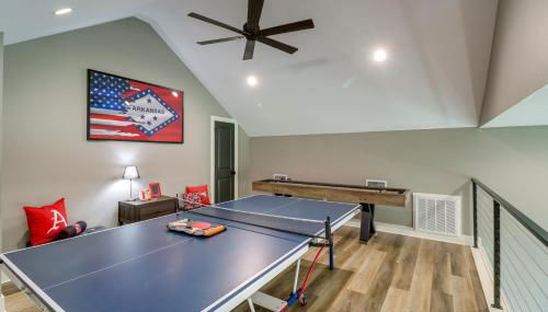 Chic Arkansas Retreat with Patio, Grill and Fire Pit! - Foto 2