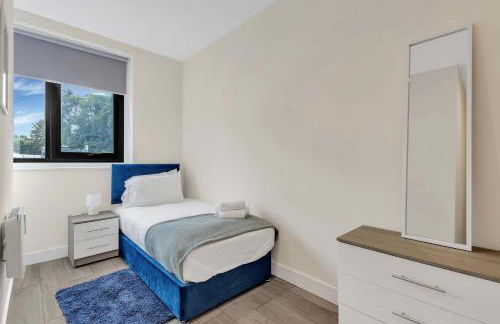 City Service Lets - Cheam Village 2 Bed Apartment Excellent Transport Links to London with Free Parking - Foto 5