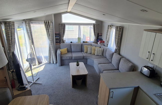 Mikey 3 bed Balcony Rhyl - Foto 11