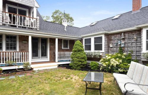 A Wave from it All: Swift's Beach Wareham - Foto 2