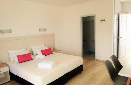 Crown Apartments - Photo 28