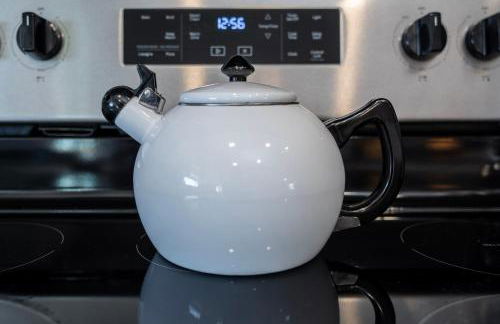 COZY home with fenced patio - Foto 56