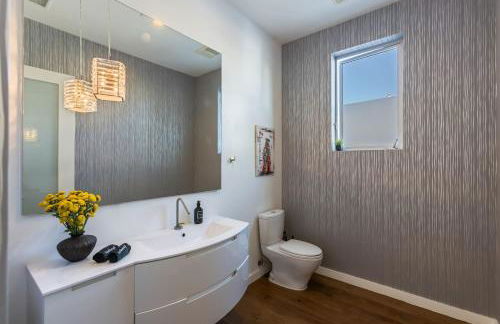 5BR Modern West Hollywood Retreat - Foto 66